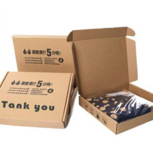 Best Boxes for Shipping Clothes
